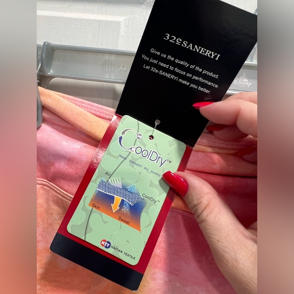 32e-SANERYI NWT Tennis Skirt SIZE LARGE With Cool Dry Technology Womens Preloved - Picture 3 of 9